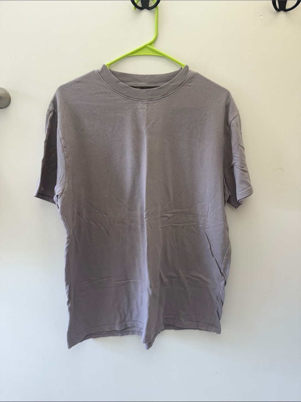 Abercrombie & Fitch Short Sleeve Crewneck T-Shirt - Taupe Gray